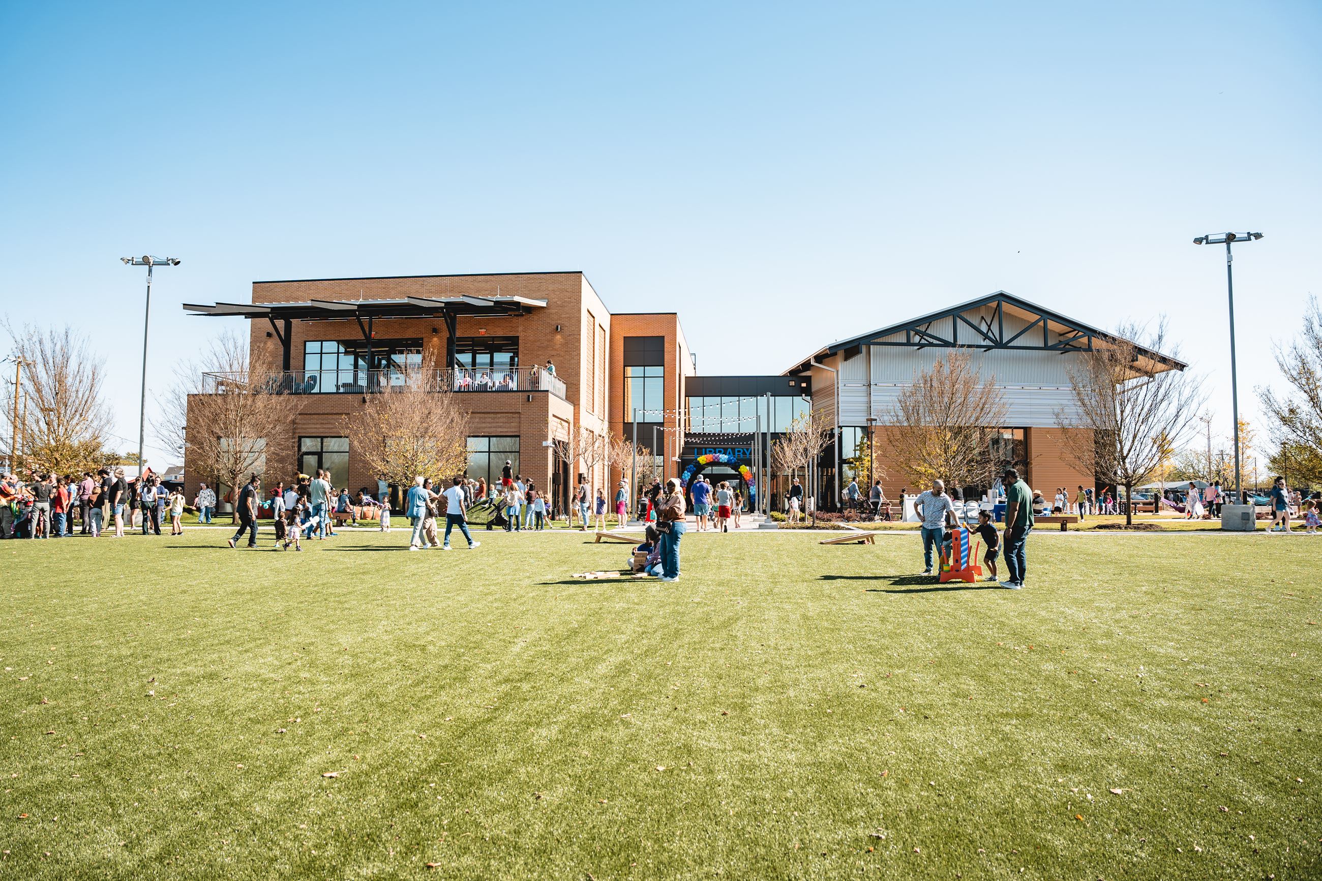 AnnaLibraryOpening-424 (1)