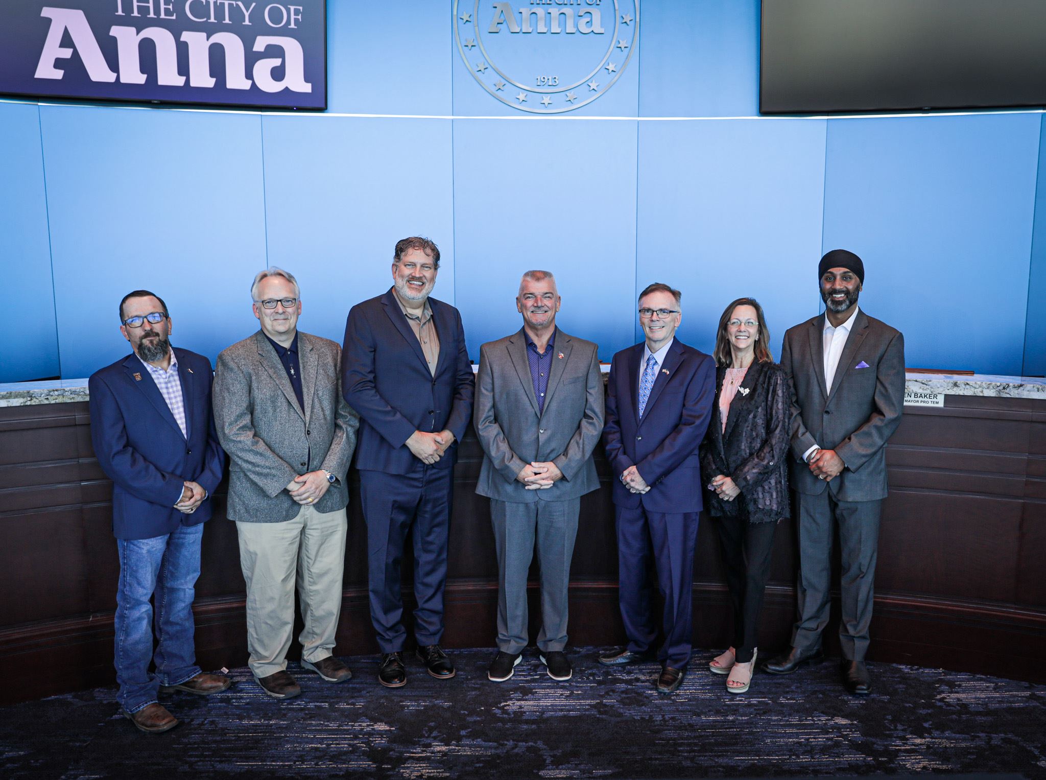 City Council group in the Anna Council Chambers